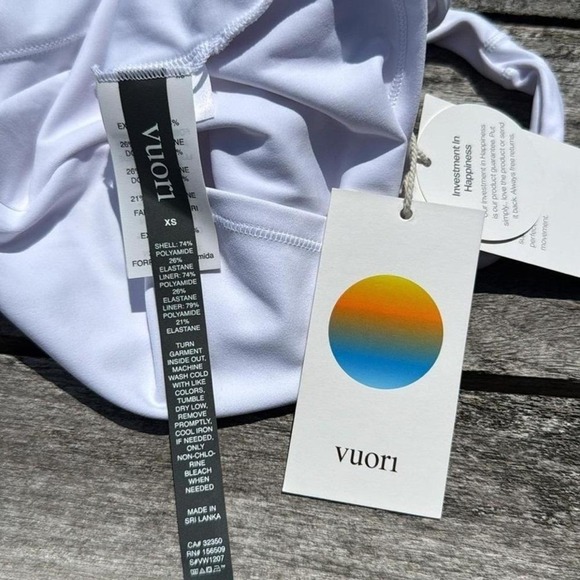 Vuori AllTheForm Support Tank white size XS‎ NWT - Picture 5 of 6